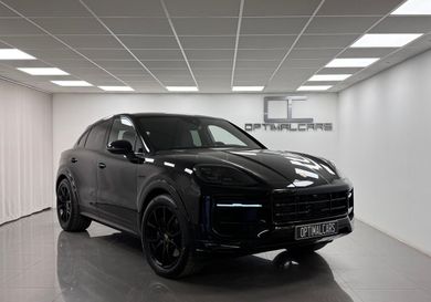 Porsche Cayenne, 2025