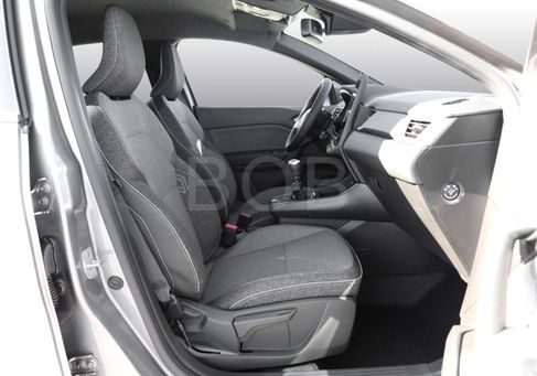 Renault Captur, 2025