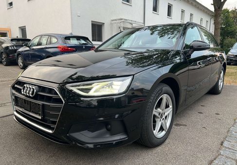 Audi A4, 2022