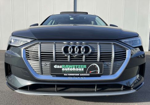 Audi e-tron, 2022