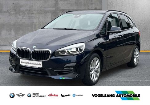 BMW 218, 2020