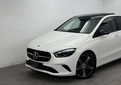 Mercedes-Benz B 200, 2025