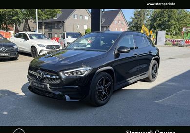 Mercedes-Benz GLA 180, 2021