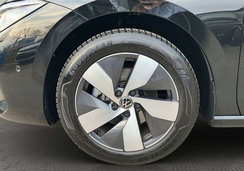 Volkswagen Passat Variant, 2025 3