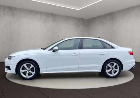 Audi A4, 2023