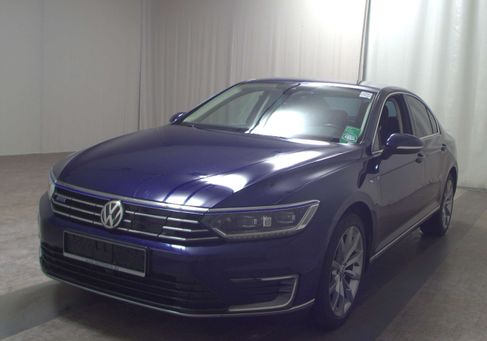 Volkswagen Passat, 2018