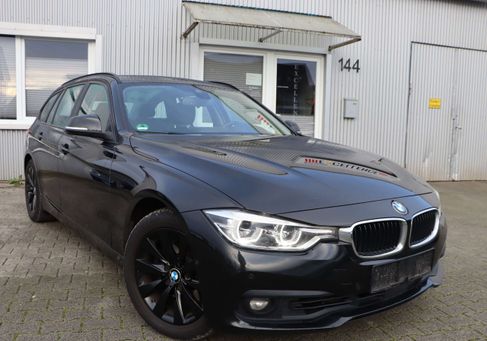 BMW 330, 2019