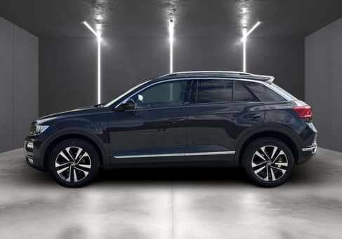 Volkswagen T-Roc, 2021