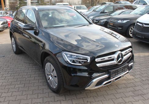 Mercedes-Benz GLC 300, 2021