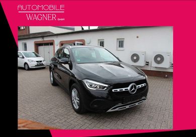 Mercedes-Benz GLA 180, 2022