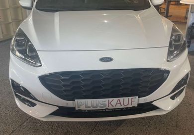 Ford Kuga, 2022