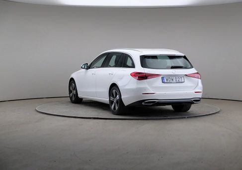 Mercedes-Benz C 300, 2025