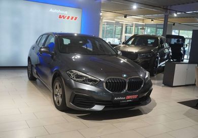 BMW 118, 2021