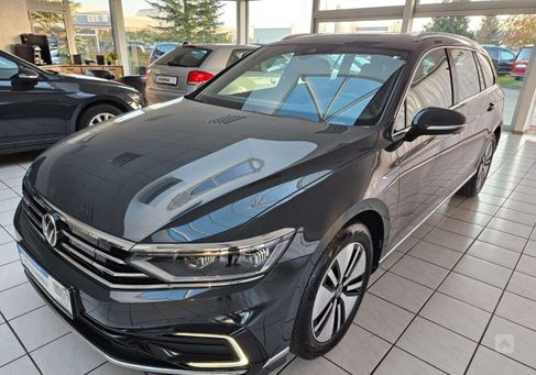 Volkswagen Passat Variant, 2021