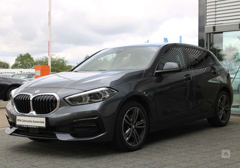 BMW 116, 2021