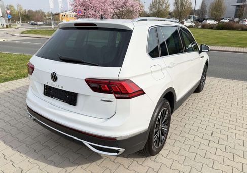 Volkswagen Tiguan, 2021 3