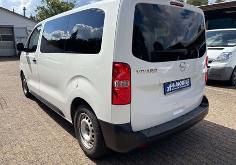Opel Vivaro, 2022 3
