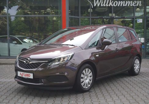 Opel Zafira, 2017
