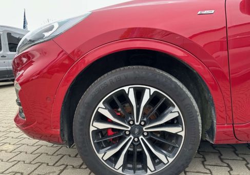 Ford Kuga, 2021