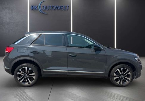 Volkswagen T-Roc, 2021