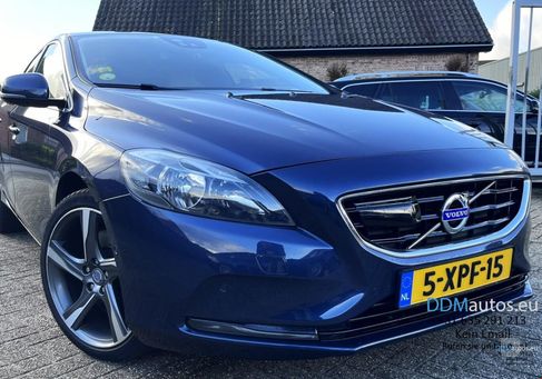 Volvo V40, 2014