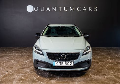 Volvo V40 Cross Country, 2017
