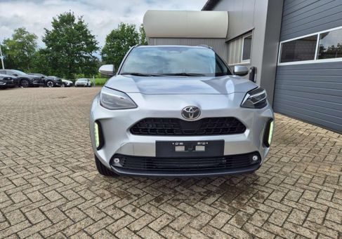 Toyota Yaris Cross, 2025