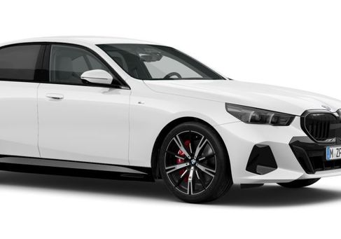 BMW 550, 2025