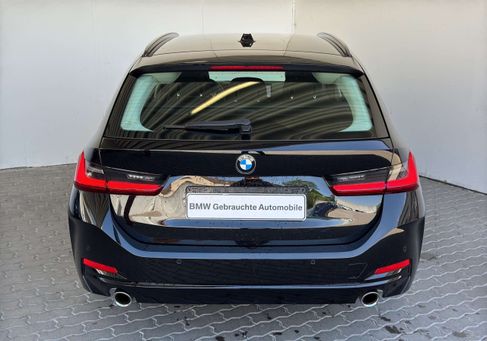 BMW 318, 2023