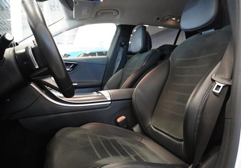 Mercedes-Benz C 300, 2023 3