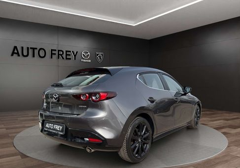 Mazda 3, 2019
