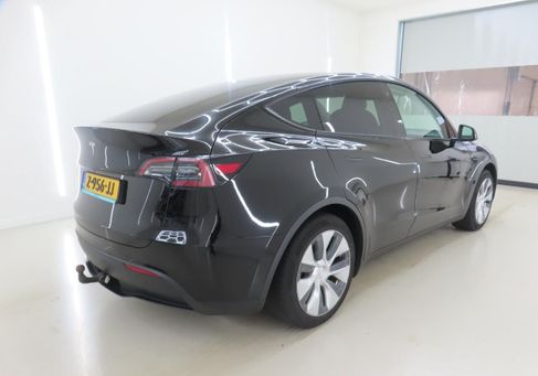 Tesla Model Y, 2024 3