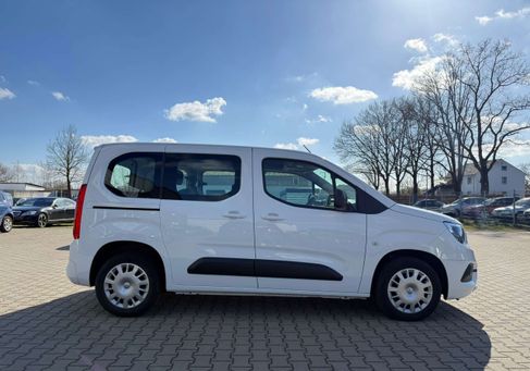 Opel Combo, 2021