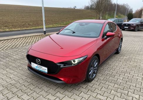 Mazda 3, 2025
