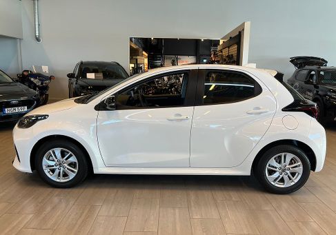 Mazda 2, 2024