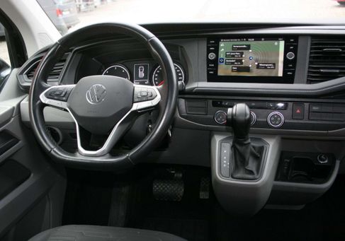 Volkswagen T6 Caravelle, 2021