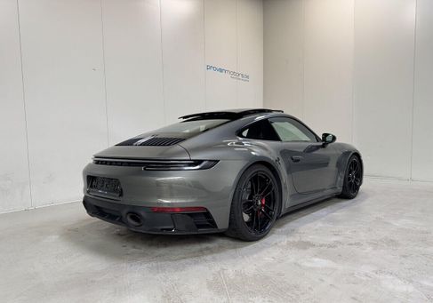 Porsche, 2023