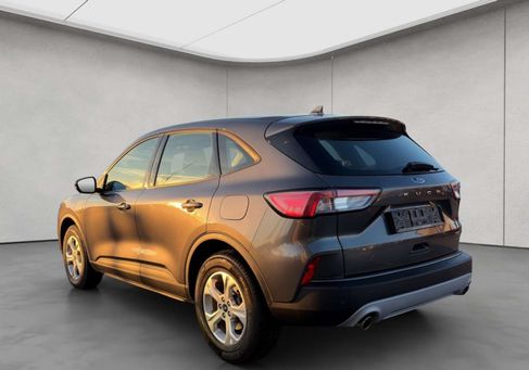 Ford Kuga, 2022