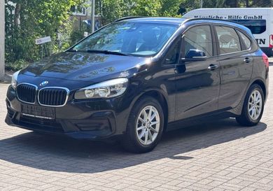 BMW 216, 2019