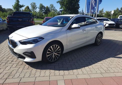 BMW 218, 2023 2