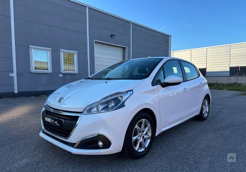 Peugeot 208, 2015