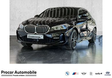 BMW 118, 2023