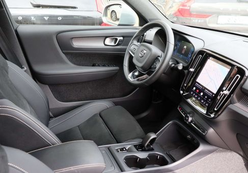 Volvo XC40, 2023 3