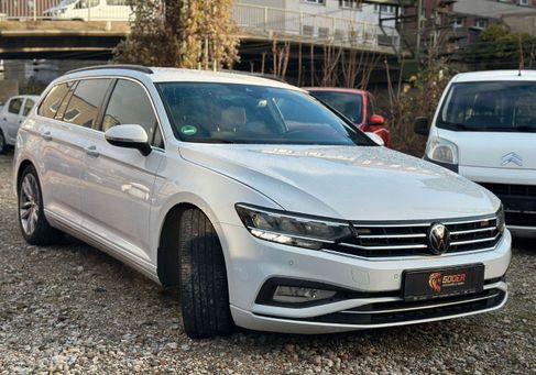 Volkswagen Passat Variant, 2023 3