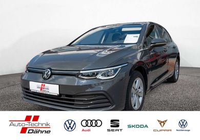 Volkswagen Golf, 2022