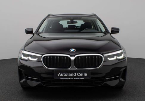 BMW 530, 2022