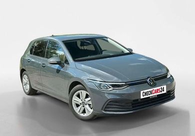 Volkswagen Golf, 2024