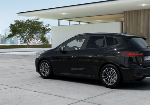 BMW 225 Active Tourer, 2026