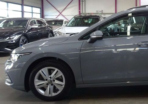 Volkswagen Golf, 2021