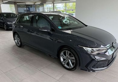 Volkswagen Golf, 2024